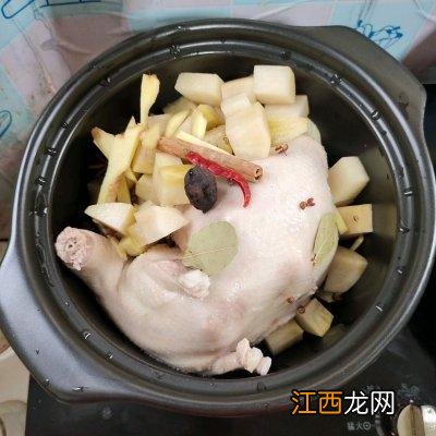 酸萝卜可以做什么菜吃？酸萝卜可以做什么汤，打开这里看好文