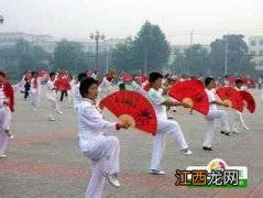 中老年人夏季保健养生七大注意 为父母而转