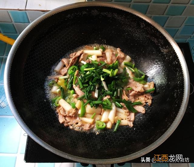 猪肉和什么一起炒好吃呢？炒猪肉和什么菜搭配好吃，此文太精彩了