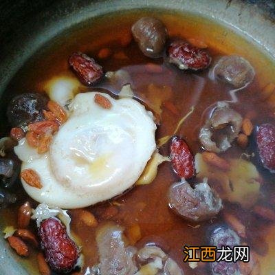 龙眼肉煲什么汤最好？龙眼煲什么汤好，别嫌麻烦，看完