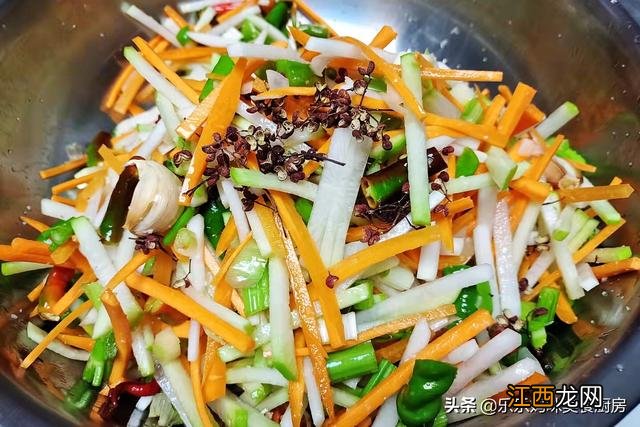 酸菜一般是什么菜腌制的?做酸菜的蔬菜叫啥菜,一定要知道的知识点