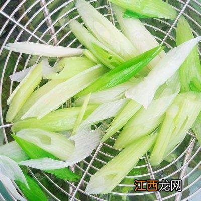 蒜头怎么样做凉拌菜？凉菜放蒜的做法大全，一看就懂，值得收藏