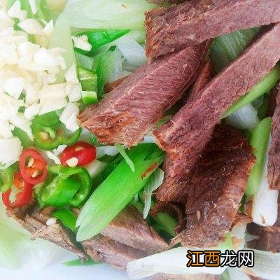 蒜头怎么样做凉拌菜？凉菜放蒜的做法大全，一看就懂，值得收藏