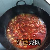 吃龙虾喝什么绝配？龙虾爱吃的10种食物，好文章，值得阅读