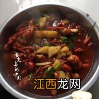 吃龙虾喝什么绝配？龙虾爱吃的10种食物，好文章，值得阅读