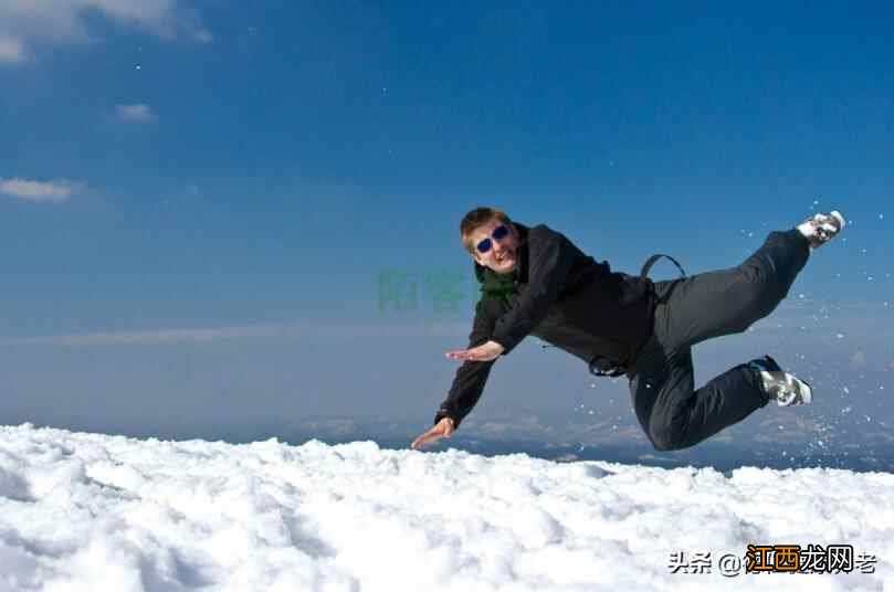 冬奥会进行时！滑雪等运动成为大热门，专家建议这几点要牢记