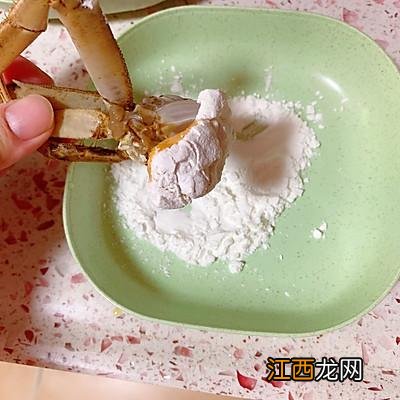 广东螃蟹怎么做好吃清蒸大闸蟹？大闸蟹爱吃的10种食物，他们选择点开这里，你呢?