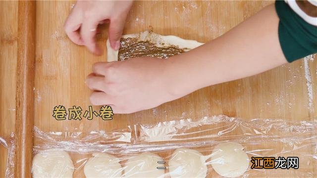 烤饼的锅底抹什么油？烤饼表面刷什么油，这几点很重要