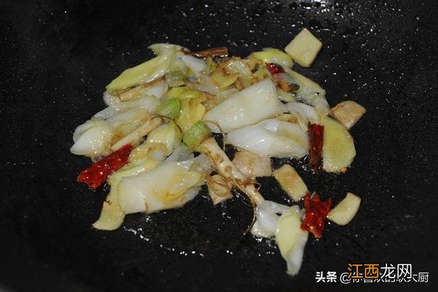 驴肉煮熟了是什么颜色？驴肉颜色发暗正常吗，你学会了吗