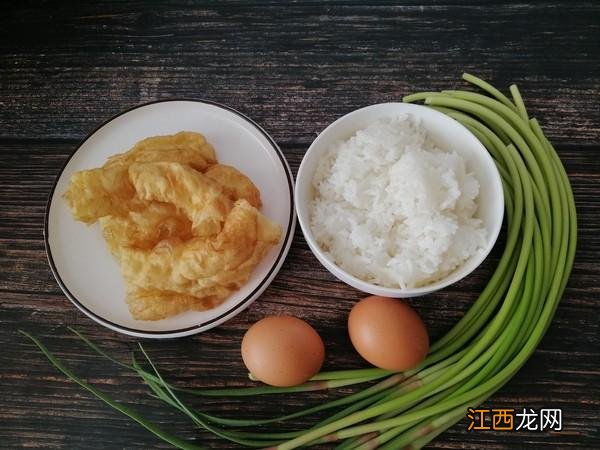 蛋炒饭配什么吃比较健康？蛋炒饭配牛奶可以吗，是真的，太实用了