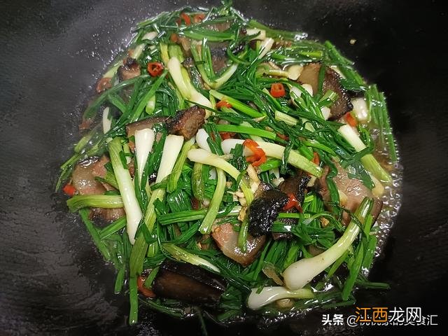 腊肉都和什么菜一起炒？腊纯瘦肉怎么炒最好吃，收藏，再也不怕丢失了