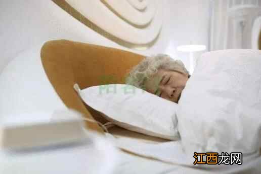 「老年人养生的注意事项」提升老年人的睡眠质量的三种方法