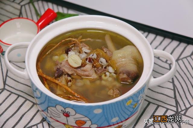 鸡和哪些药材煲吃祛湿？鸡和什么煲祛湿气，看这篇保你学会