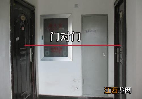 卧室门风水十大禁忌 门上加门楣有讲究吗,卧室门寓意好的图案