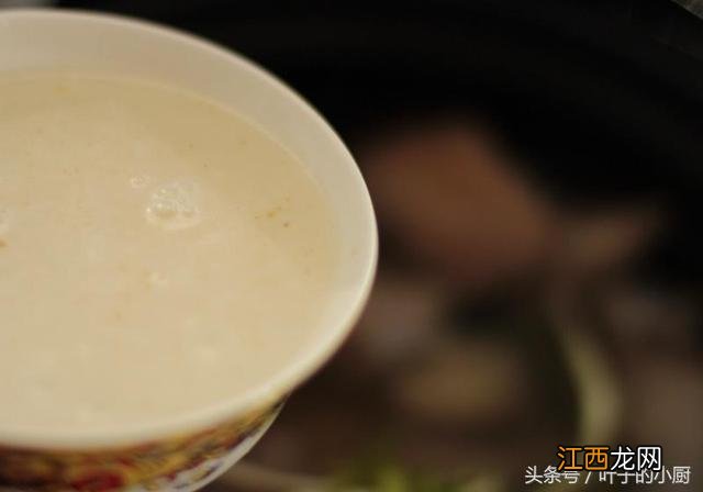 怀孕猪脚炖什么好吃？怎么炖猪脚适合孕妇，看这里，了解更多