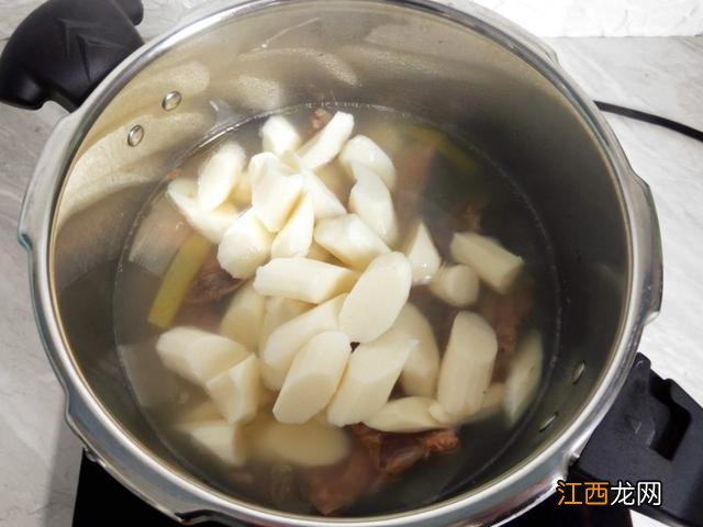 牛骨头要炖多久？牛骨头放补品行吗，别嫌麻烦，看完