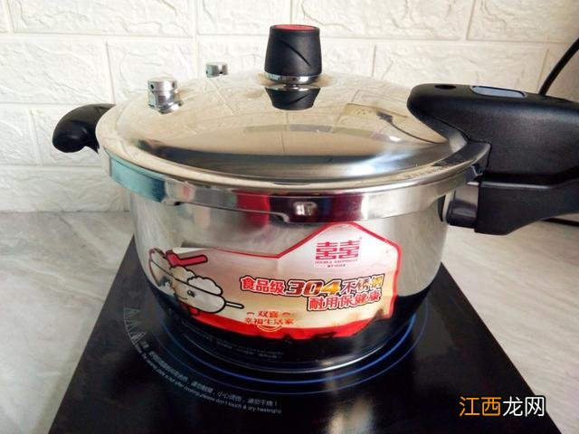 牛骨头要炖多久？牛骨头放补品行吗，别嫌麻烦，看完