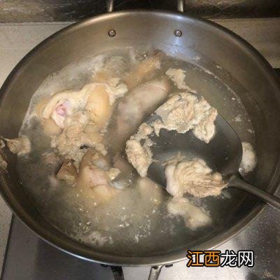 红烧猪蹄配菜放什么？红烧猪蹄的酱料怎么做，访问点击这里查看