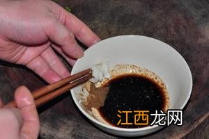 为什么食用面有的白有的黄？面为什么煮了以后发黄了，此文一针见血