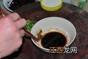 为什么食用面有的白有的黄？面为什么煮了以后发黄了，此文一针见血