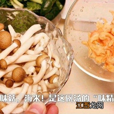 简单白菜汤放什么调料？白菜肉片豆腐汤的做法，几分钟搞定知识点！