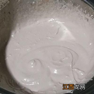 淡奶油没打发好怎么补救？纯奶可以打发奶油吗，你不知道的冷门小知识