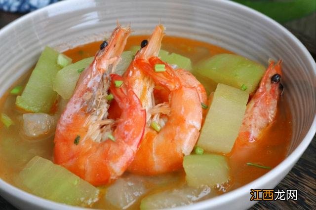 干燥吃什么调理最好?皮肤很干燥要多吃什么,特别好的文章