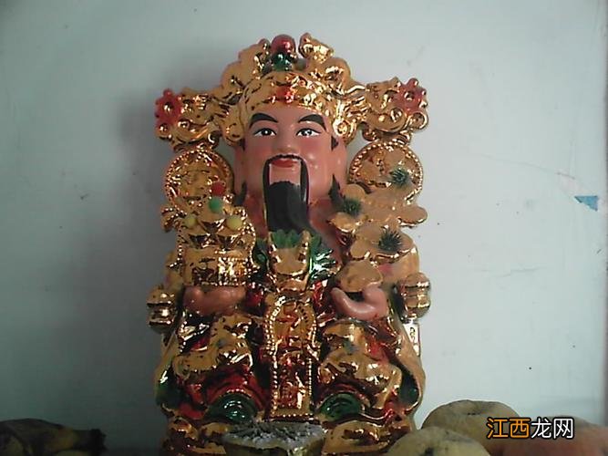 什么东西辟邪最管用 家中镇宅放什么摆件好，家里摆什么物件风水好