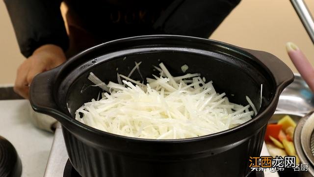 冬天有什么好吃的蔬菜？很冷的冬天适合吃什么菜，科学告诉你