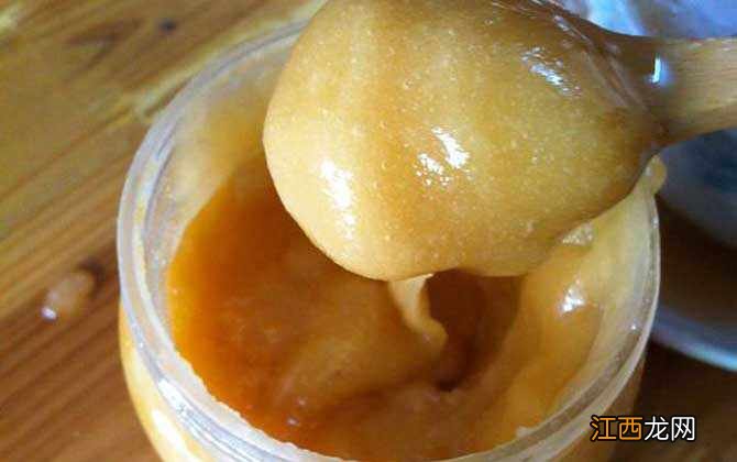 三七粉对蜂蜜的功效与作用 三七粉和蜂蜜水的功效和好处