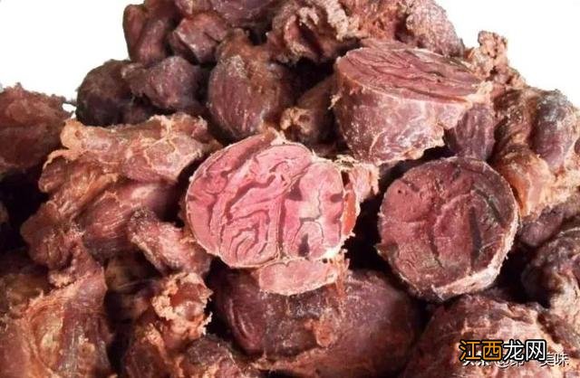 牛肉汤选哪个部位的肉？牛肉汤需要哪些材料，看完这篇文章，帮助很大