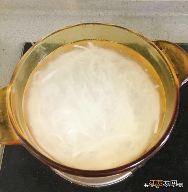 越南牛肉河粉汤底正宗做法商用？牛肉怎样熬火锅底料，看完终于明白了！