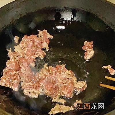 用什么菜炒牛肉片？牛肉的绝配蔬菜，真管嘞，明白了！