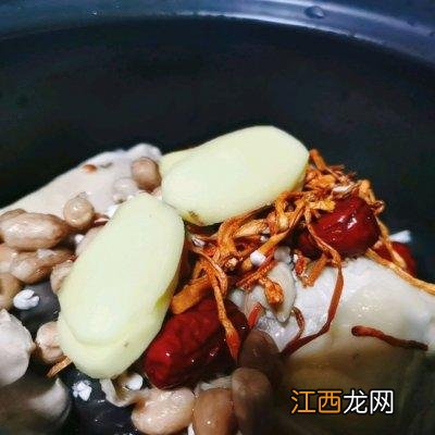 虫草花和什么煲汤最搭配？虫草跟什么一起煲汤最好，1.2万人收藏的文章