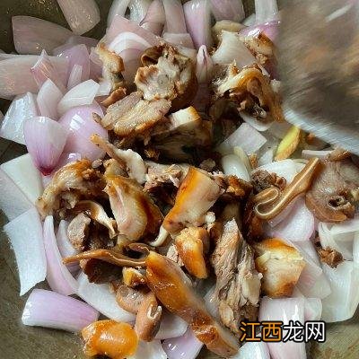 猪头肉的做法最正宗的吃法？猪头肉炒什么最好吃，科普动起来，点这里