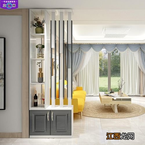 大卧室衣帽间装修效果图 卫生间门口屏风隔断柜，最新隔断墙效果图片