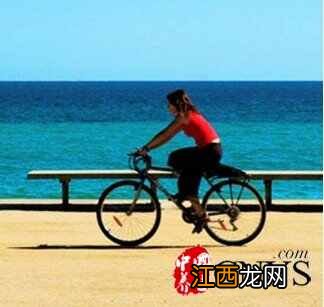 常常骑车的好处 可按摩脚底穴位