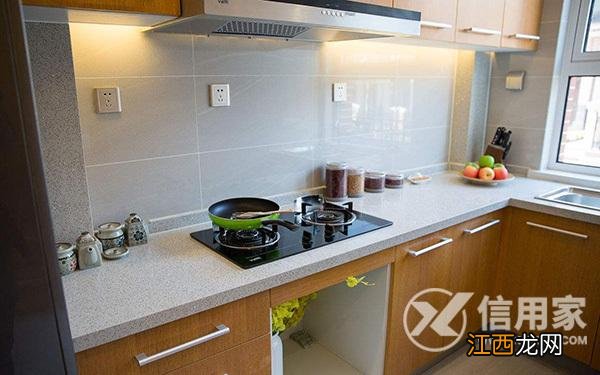 儿子应该住在哪个卧室风水 厨房在西北角的风水，厨房的风水禁忌