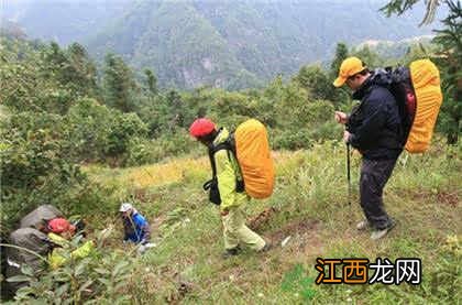 经常爬山有什么坏处 爬山的坏处有哪些