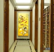 客厅沙发墙挂什么画合适 客厅壁画风水，家中客厅挂什么画最好