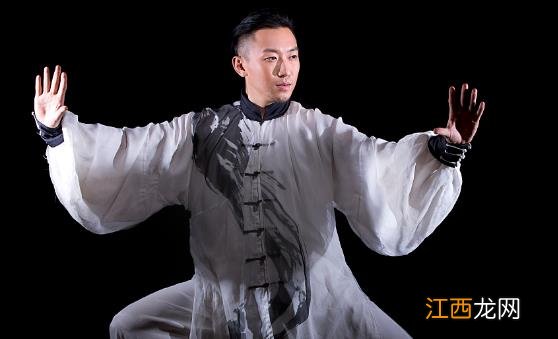 中老年人稍有疏忽就易发生心衰 12招预防心衰