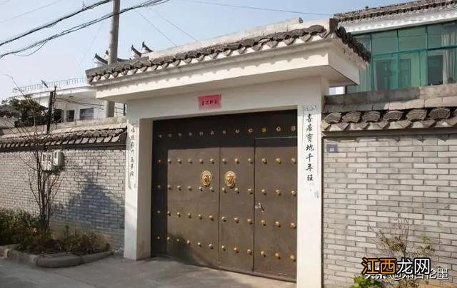 别墅围墙大门 自建房院子大门风水禁忌，农村院子大门效果图片