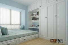 小房间怎么摆放床和衣柜 衣柜与床最佳摆放图，床头和衣柜并排效果图