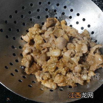 巴骨肉是什么部位,巴骨肉是哪个部位的骨头,了解的方法