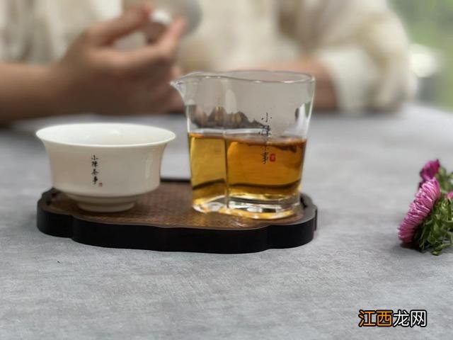 冬天喝什么茶,冬夏喝啥茶,这篇文章真值得看