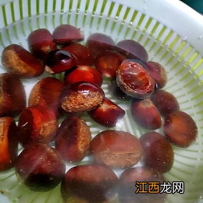 为什么煮的板栗不是黄色的,栗子熟了素颜照,需要注意什么？看这