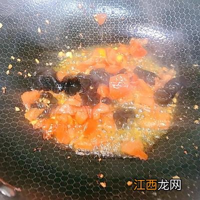 花菜配什么炒才好吃,花菜和哪些菜一起烧,感觉收获很多