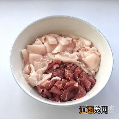 灌麻辣香肠用什么调料,灌麻辣香肠放哪些调料,喜欢的点个赞吧