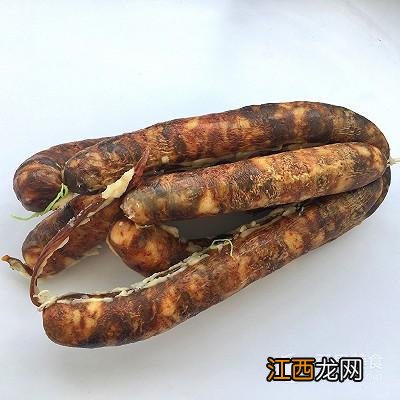 灌麻辣香肠用什么调料,灌麻辣香肠放哪些调料,喜欢的点个赞吧