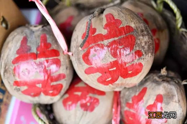 海南椰子汁味道,海南风情椰子汁什么味道,读一读这个文章